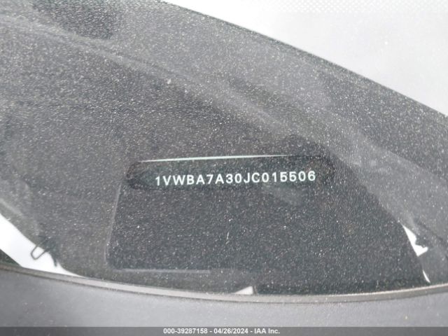 Photo 8 VIN: 1VWBA7A30JC015506 - VOLKSWAGEN PASSAT 