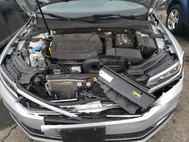 Photo 6 VIN: 1VWBA7A30JC024691 - VOLKSWAGEN PASSAT 