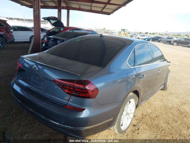 Photo 3 VIN: 1VWBA7A30JC027039 - VOLKSWAGEN PASSAT 