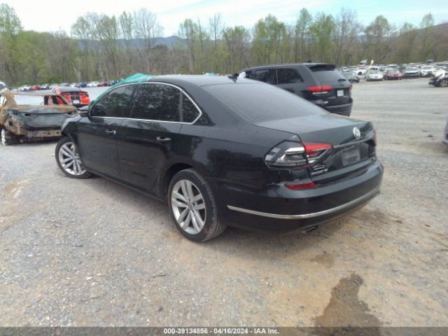 Photo 2 VIN: 1VWBA7A30JC027459 - VOLKSWAGEN PASSAT 