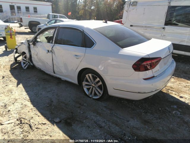 Photo 2 VIN: 1VWBA7A31JC002439 - VOLKSWAGEN PASSAT 