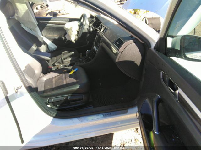 Photo 4 VIN: 1VWBA7A31JC002439 - VOLKSWAGEN PASSAT 