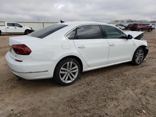 Photo 2 VIN: 1VWBA7A31JC017815 - VOLKSWAGEN PASSAT 