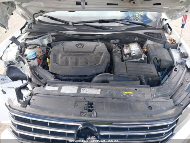 Photo 9 VIN: 1VWBA7A31JC022416 - VOLKSWAGEN PASSAT 