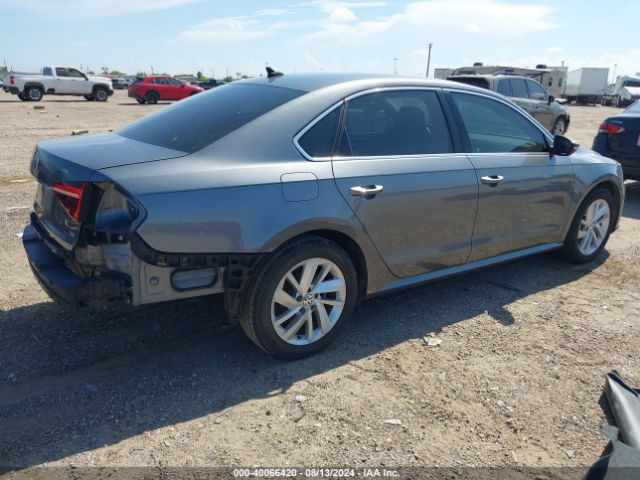 Photo 3 VIN: 1VWBA7A31JC030063 - VOLKSWAGEN PASSAT 