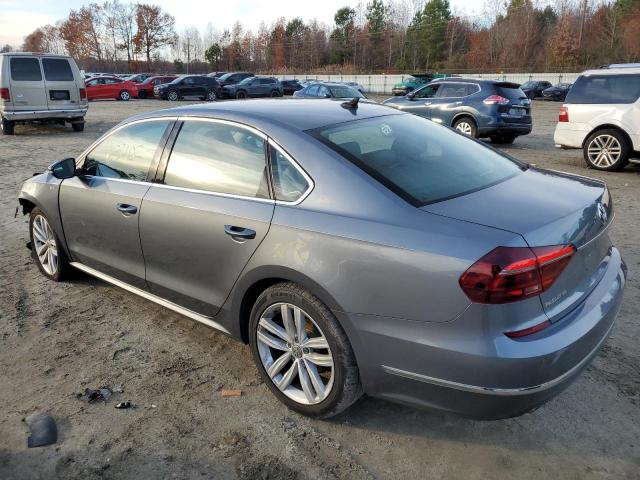 Photo 1 VIN: 1VWBA7A31JC049986 - VOLKSWAGEN PASSAT 