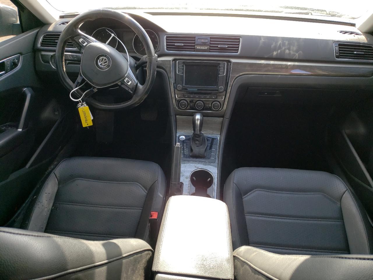 Photo 7 VIN: 1VWBA7A32JC002787 - VOLKSWAGEN PASSAT 