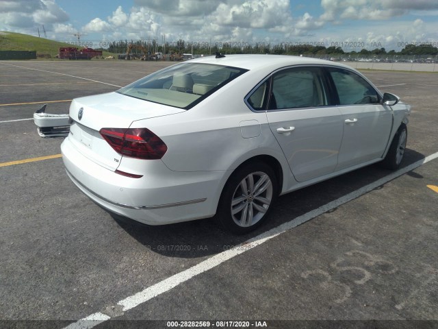 Photo 3 VIN: 1VWBA7A32JC022635 - VOLKSWAGEN PASSAT 