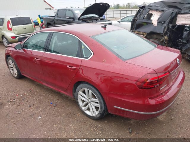 Photo 2 VIN: 1VWBA7A32JC022702 - VOLKSWAGEN PASSAT 