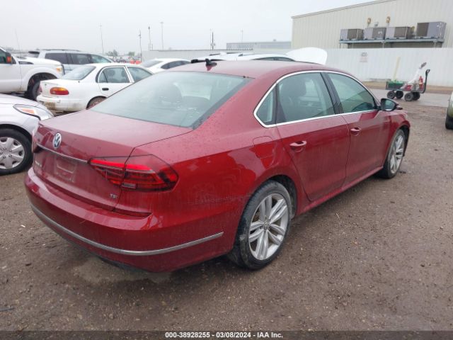 Photo 3 VIN: 1VWBA7A32JC022702 - VOLKSWAGEN PASSAT 