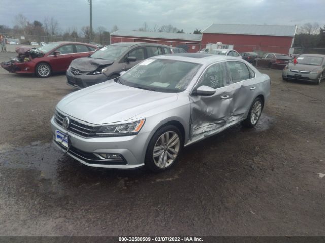 Photo 1 VIN: 1VWBA7A32JC023896 - VOLKSWAGEN PASSAT 