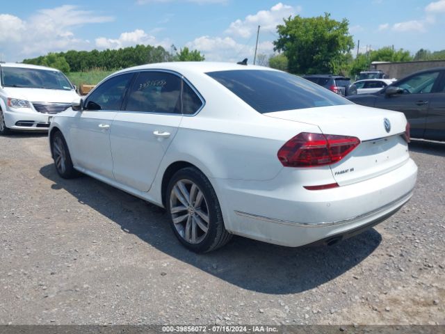 Photo 2 VIN: 1VWBA7A32JC030802 - VOLKSWAGEN PASSAT 