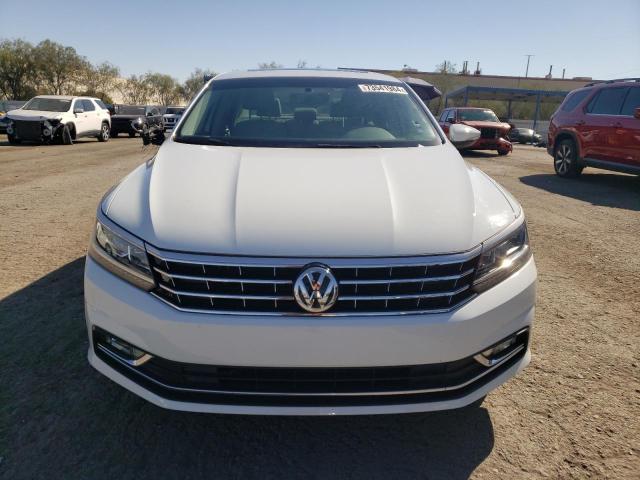 Photo 4 VIN: 1VWBA7A32JC032338 - VOLKSWAGEN PASSAT 