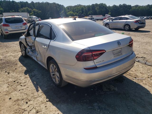 Photo 2 VIN: 1VWBA7A32JC040469 - VOLKSWAGEN PASSAT 