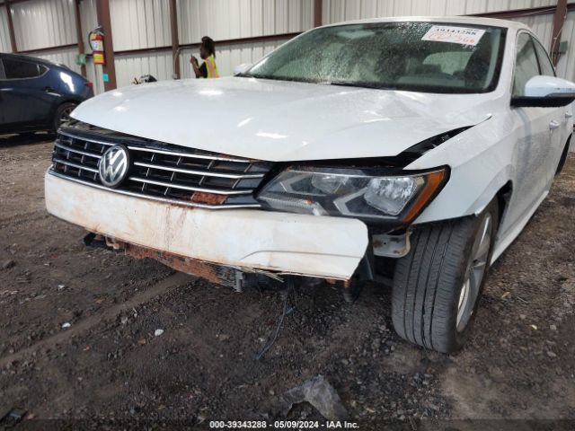 Photo 5 VIN: 1VWBA7A32JC044893 - VOLKSWAGEN PASSAT 