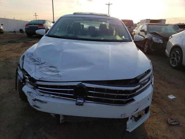 Photo 4 VIN: 1VWBA7A32JC047874 - VOLKSWAGEN PASSAT 