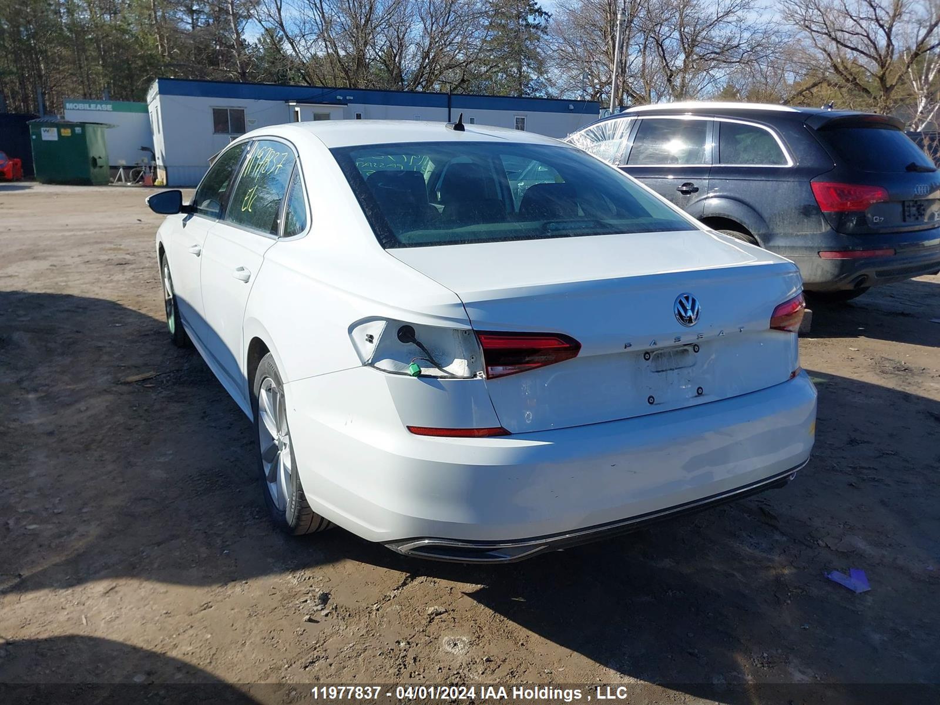 Photo 2 VIN: 1VWBA7A32MC004544 - VOLKSWAGEN PASSAT 