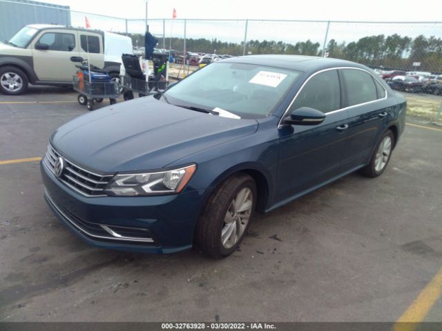 Photo 1 VIN: 1VWBA7A33JC021168 - VOLKSWAGEN PASSAT 