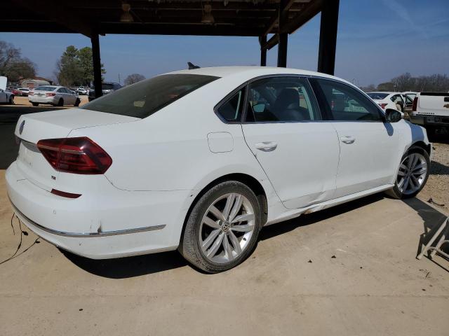 Photo 2 VIN: 1VWBA7A34JC006212 - VOLKSWAGEN PASSAT 