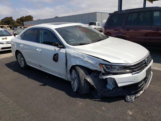 Photo 3 VIN: 1VWBA7A34JC007232 - VOLKSWAGEN PASSAT SE 