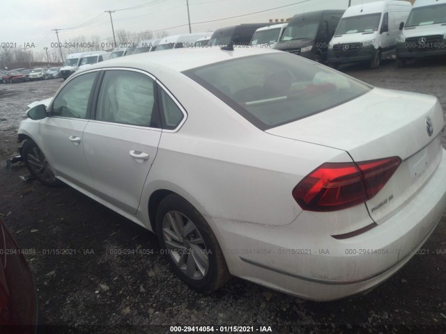 Photo 2 VIN: 1VWBA7A34JC023303 - VOLKSWAGEN PASSAT 