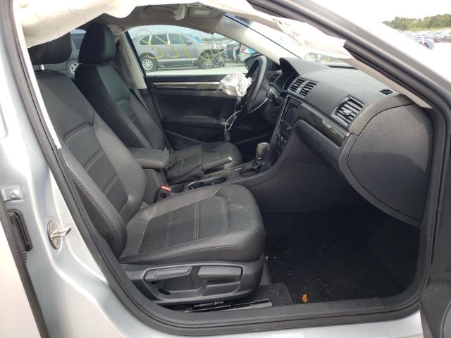 Photo 4 VIN: 1VWBA7A35JC040935 - VOLKSWAGEN PASSAT 