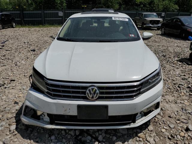 Photo 4 VIN: 1VWBA7A35JC041681 - VOLKSWAGEN PASSAT 