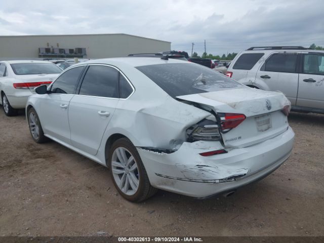 Photo 2 VIN: 1VWBA7A37JC001456 - VOLKSWAGEN PASSAT 