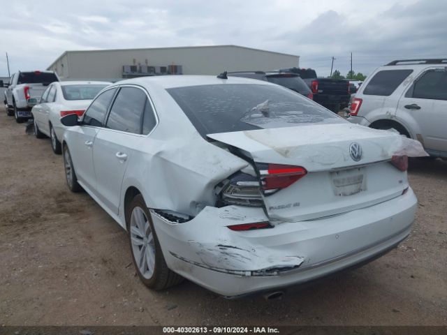 Photo 5 VIN: 1VWBA7A37JC001456 - VOLKSWAGEN PASSAT 