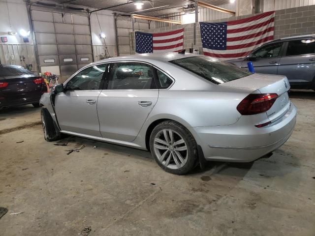 Photo 1 VIN: 1VWBA7A37JC006995 - VOLKSWAGEN PASSAT 