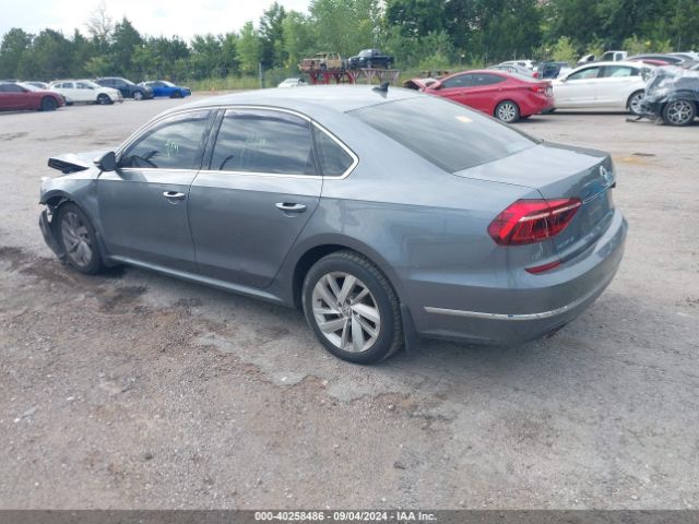 Photo 2 VIN: 1VWBA7A37JC019164 - VOLKSWAGEN PASSAT 