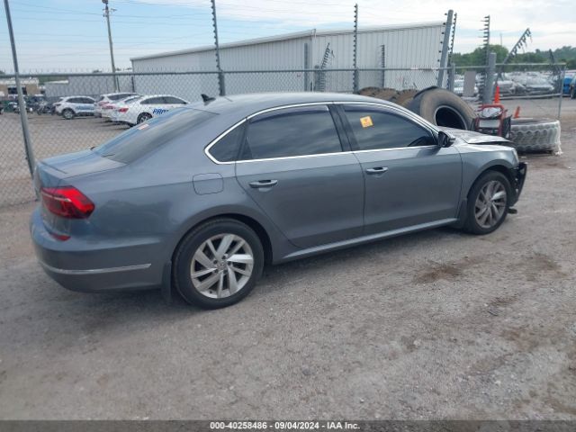 Photo 3 VIN: 1VWBA7A37JC019164 - VOLKSWAGEN PASSAT 