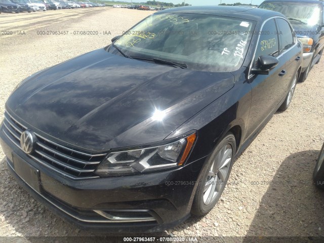 Photo 1 VIN: 1VWBA7A37JC027653 - VOLKSWAGEN PASSAT 