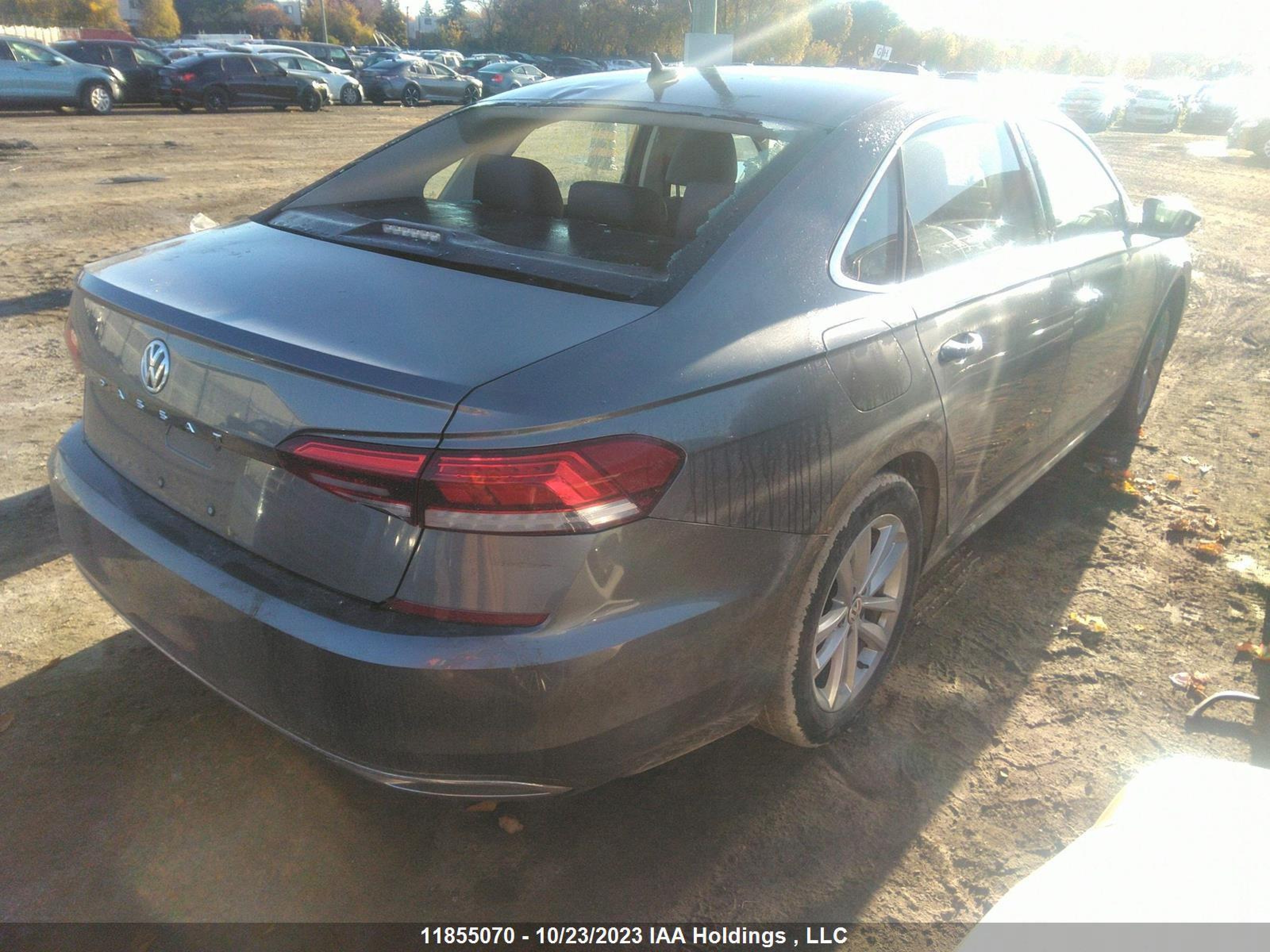 Photo 3 VIN: 1VWBA7A37MC014406 - VOLKSWAGEN PASSAT 