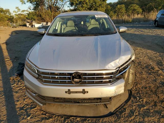 Photo 4 VIN: 1VWBA7A38JC004415 - VOLKSWAGEN PASSAT 