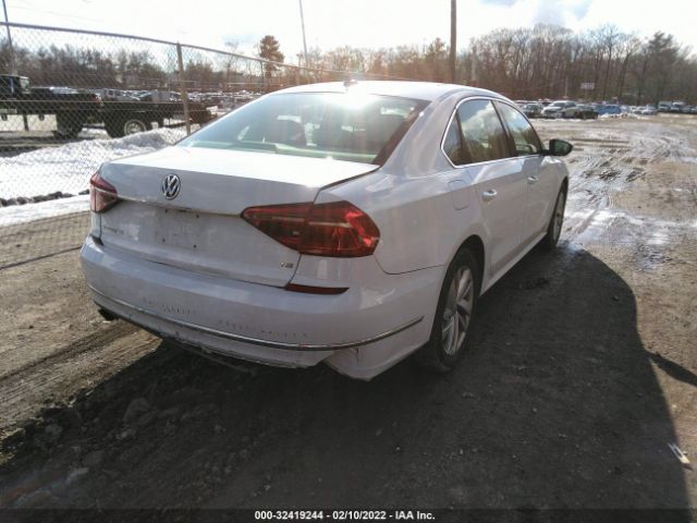 Photo 3 VIN: 1VWBA7A38JC009730 - VOLKSWAGEN PASSAT 