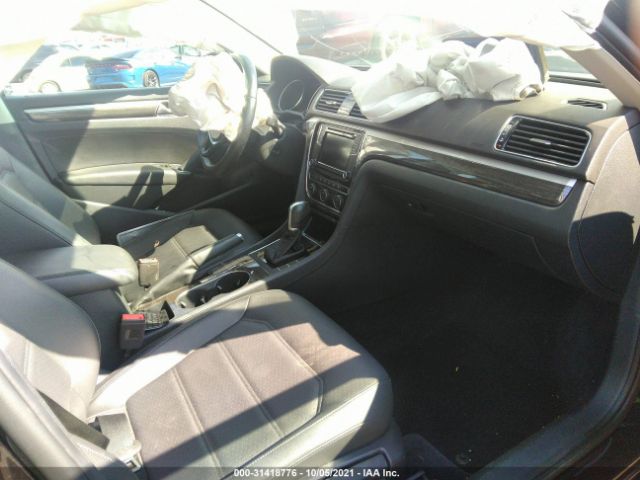 Photo 4 VIN: 1VWBA7A38JC024499 - VOLKSWAGEN PASSAT 