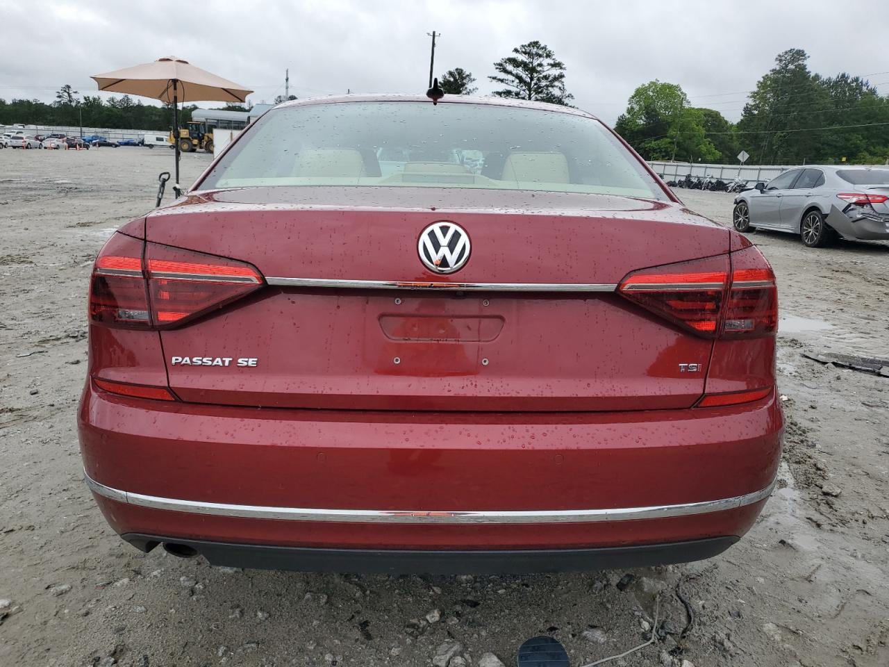 Photo 5 VIN: 1VWBA7A39JC006125 - VOLKSWAGEN PASSAT 