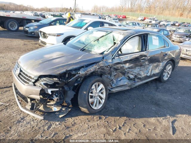 Photo 1 VIN: 1VWBA7A39JC021949 - VOLKSWAGEN PASSAT 