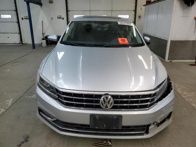 Photo 4 VIN: 1VWBA7A39JC044406 - VOLKSWAGEN PASSAT 