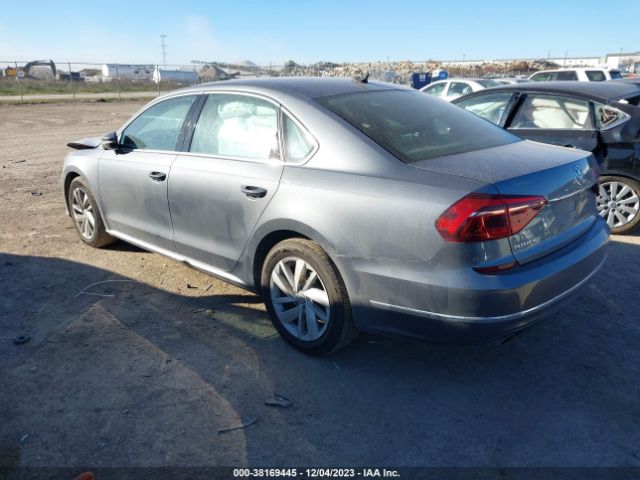 Photo 2 VIN: 1VWBA7A39JC044664 - VOLKSWAGEN PASSAT 