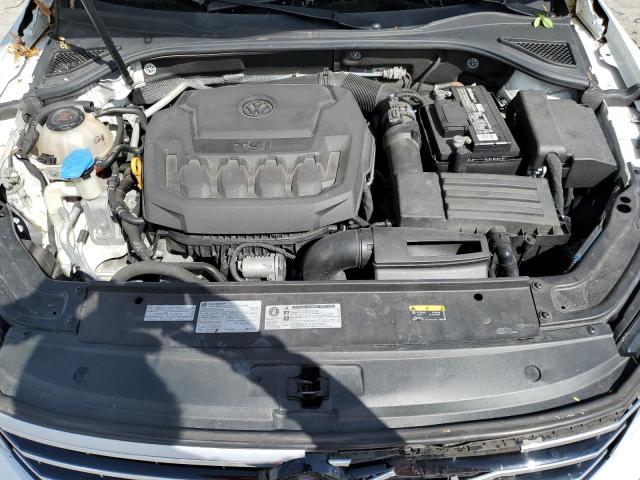 Photo 10 VIN: 1VWBA7A3XJC022057 - VOLKSWAGEN PASSAT 