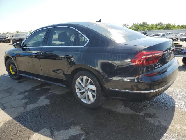 Photo 1 VIN: 1VWBA7A3XJC022821 - VOLKSWAGEN PASSAT 