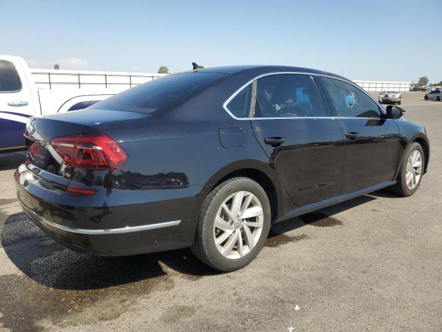 Photo 2 VIN: 1VWBA7A3XJC022821 - VOLKSWAGEN PASSAT 