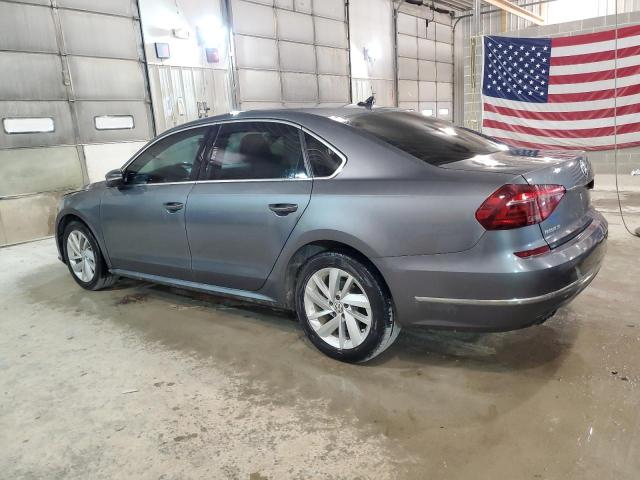 Photo 1 VIN: 1VWBA7A3XJC023807 - VOLKSWAGEN PASSAT 