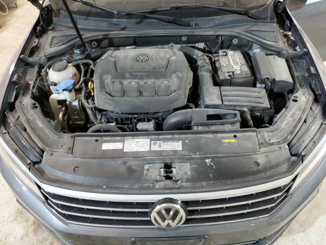 Photo 10 VIN: 1VWBA7A3XJC023807 - VOLKSWAGEN PASSAT 