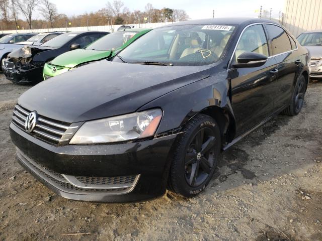 Photo 1 VIN: 1VWBH7A30CC012975 - VOLKSWAGEN PASSAT 