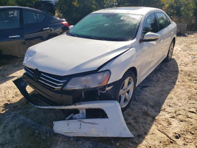 Photo 1 VIN: 1VWBH7A30CC018176 - VOLKSWAGEN PASSAT 