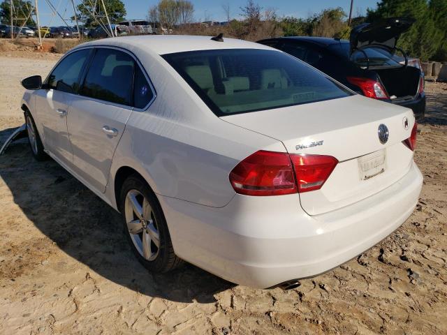 Photo 2 VIN: 1VWBH7A30CC018176 - VOLKSWAGEN PASSAT 