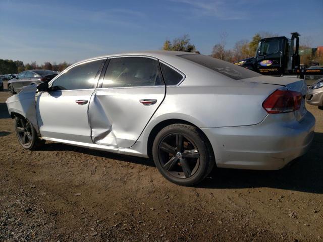 Photo 1 VIN: 1VWBH7A30CC029016 - VOLKSWAGEN PASSAT SE 